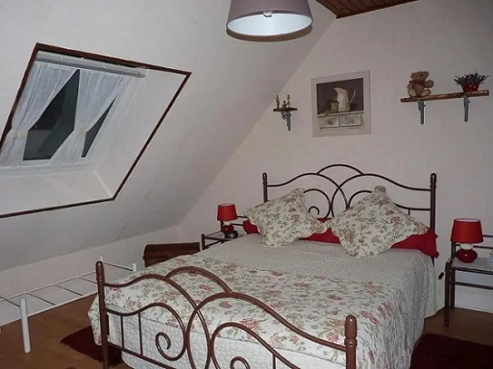 La Trémière - Photo 3