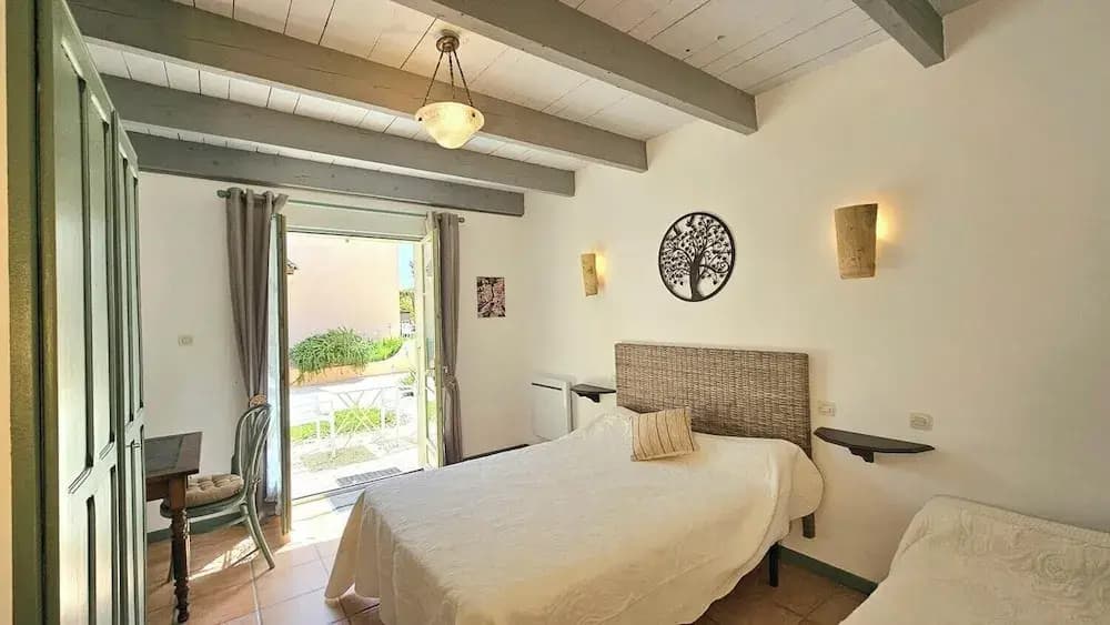 Maison d'hôtes La Ramade, 5 chambres et table d'hôtes en Provence (12 pers) - Photo 4