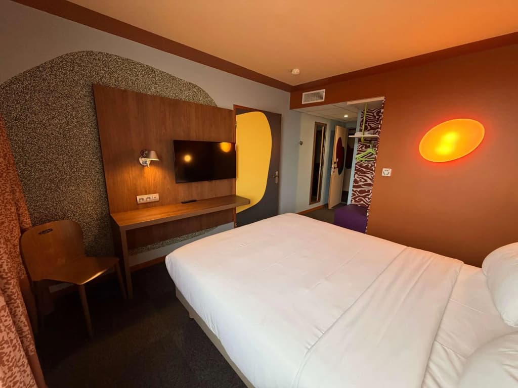 ibis Styles Alès Centre Cévennes - Photo 3
