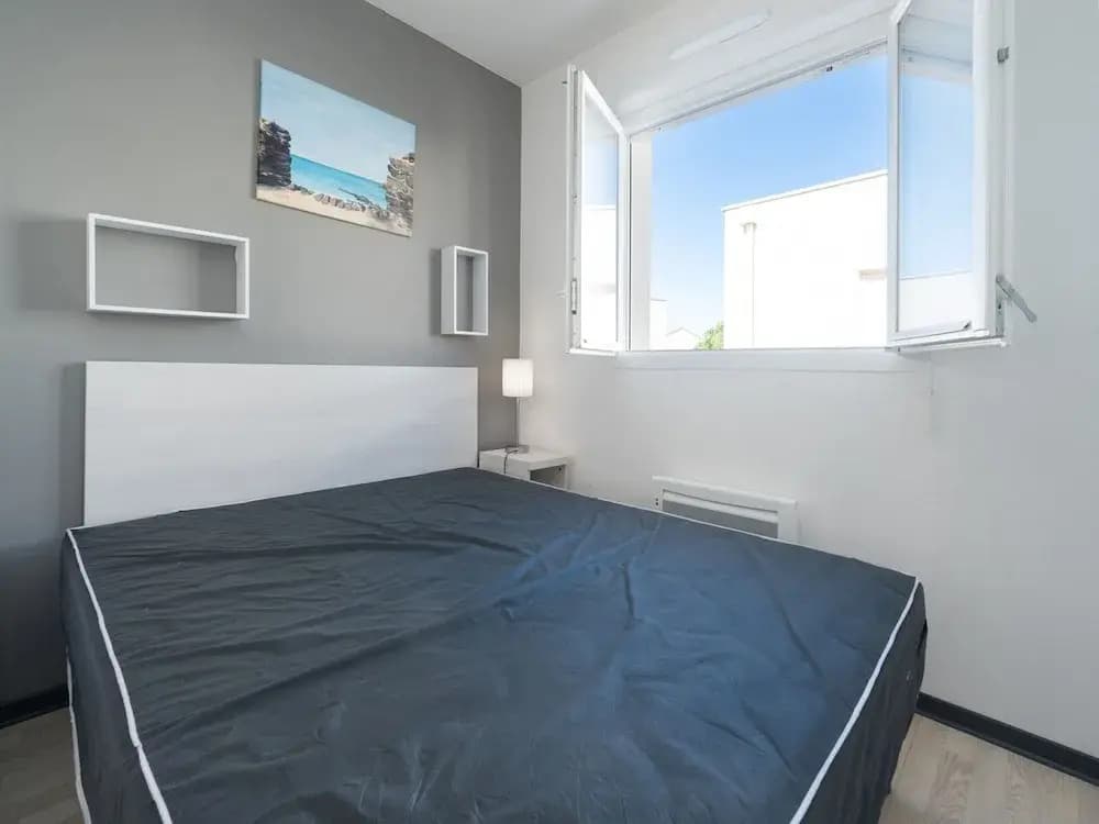 Bright Villa Stay in Serignan - Photo 3