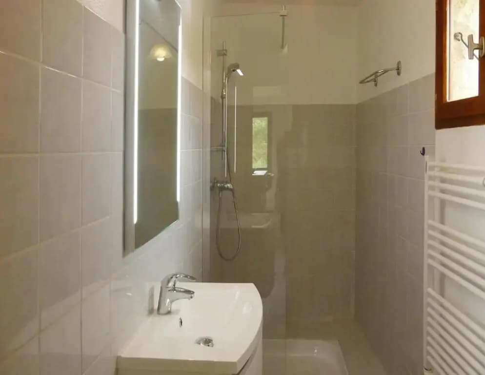 Malaucene Garden Apartment Stay - Photo 5