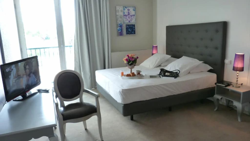 Yes Hôtel - Photo 3