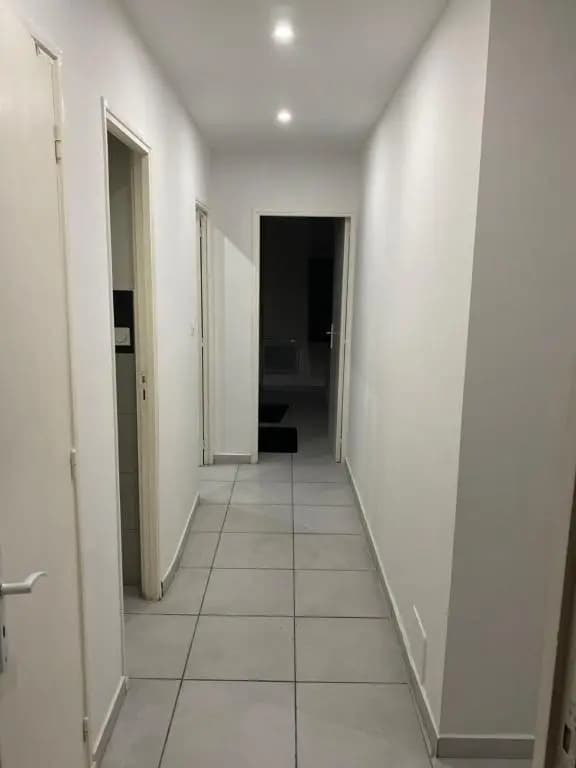 Grand Appartement lumineux 75m2 - Miniature 7