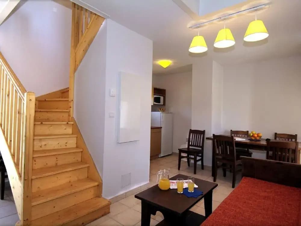 Beautiful Apartment With Shared Pool in Prayssac - Miniature 6