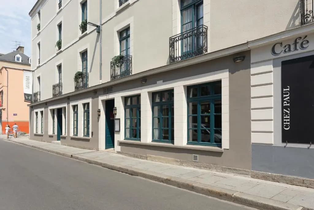 Hôtel Lanjuinais - Photo 1