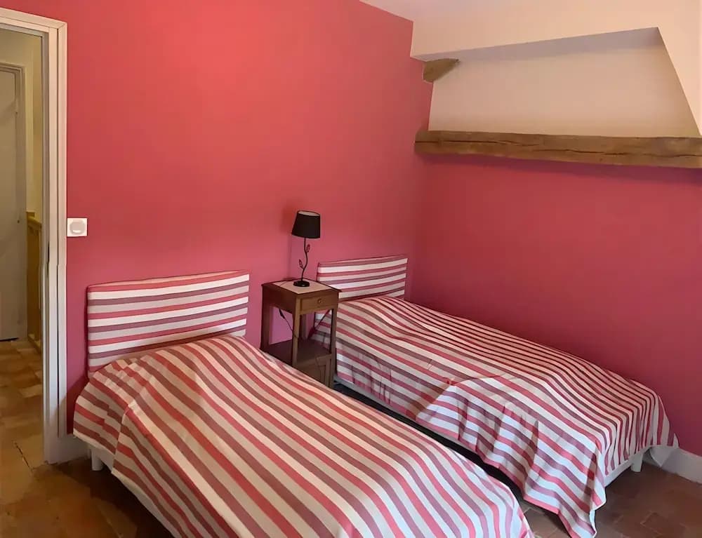 Village House in Burgundy Near Vezelay Basilica - Photo 3