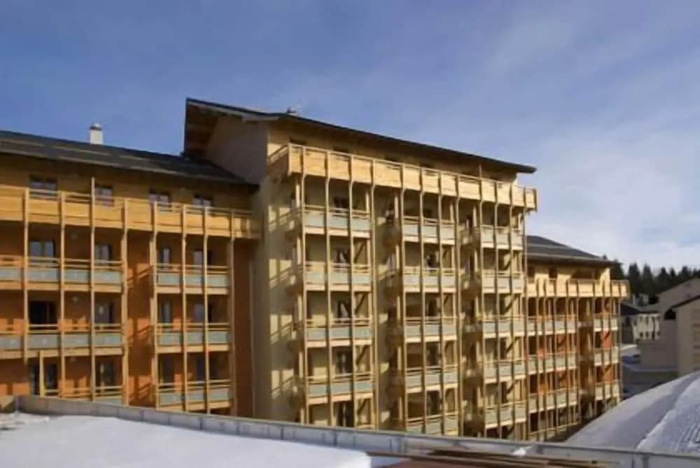 Apart-Hôtel Le Pic de l'Ours - Photo 1