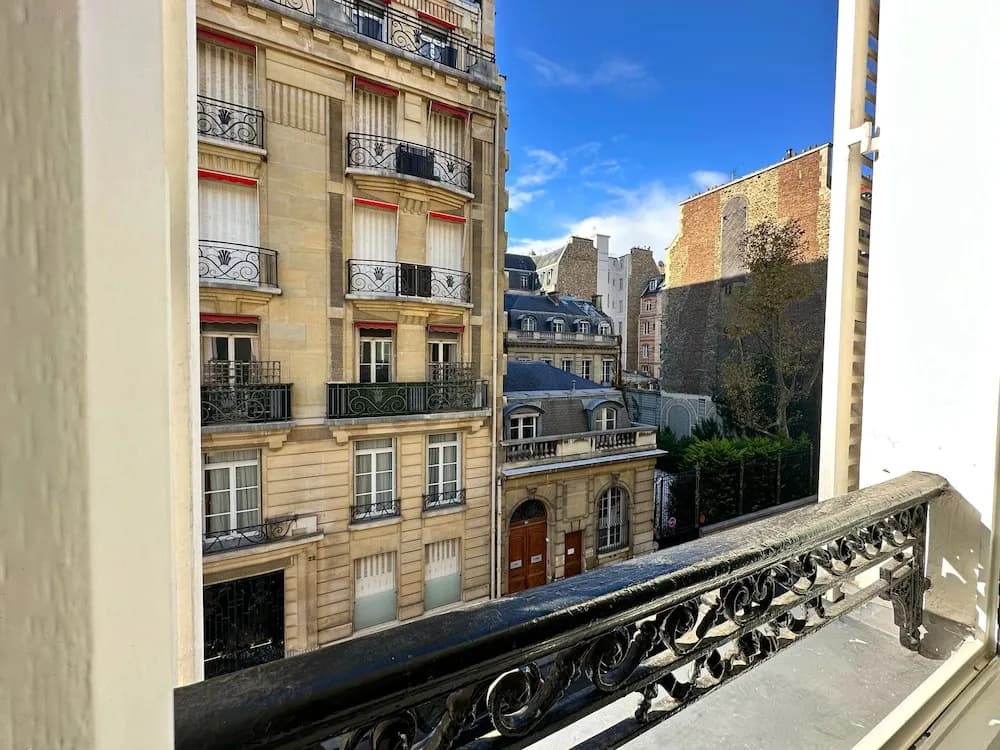 Céline 28 - Photo 1