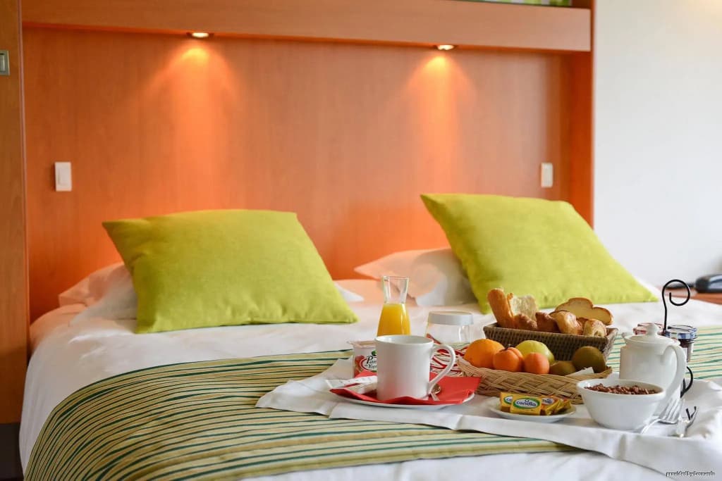 Hotel Archamps Porte Sud de Geneve - Photo 4