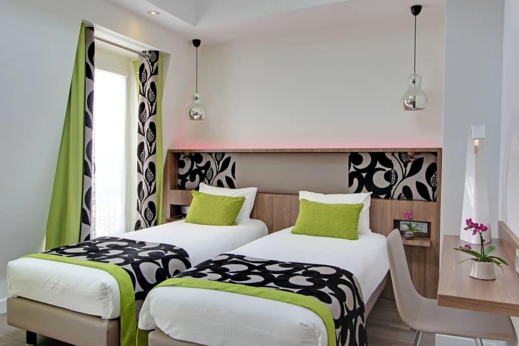Hotel Alhambra - Photo 5