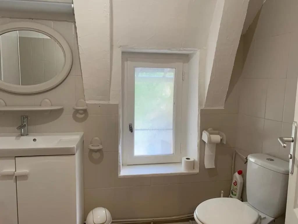 Appartement Duplex avec Wifi proche du centre - Miniature 7