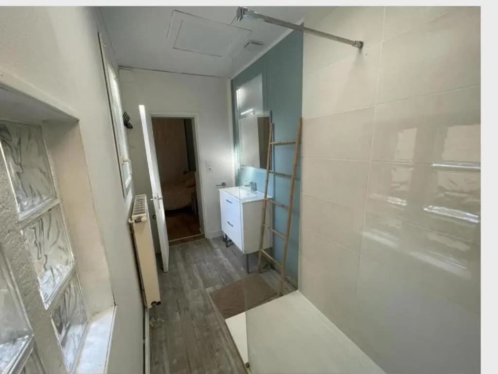 -Le Petit Rochelais- centre ville, stationnement, Netflix - idéal couples, familles, business - Photo 2