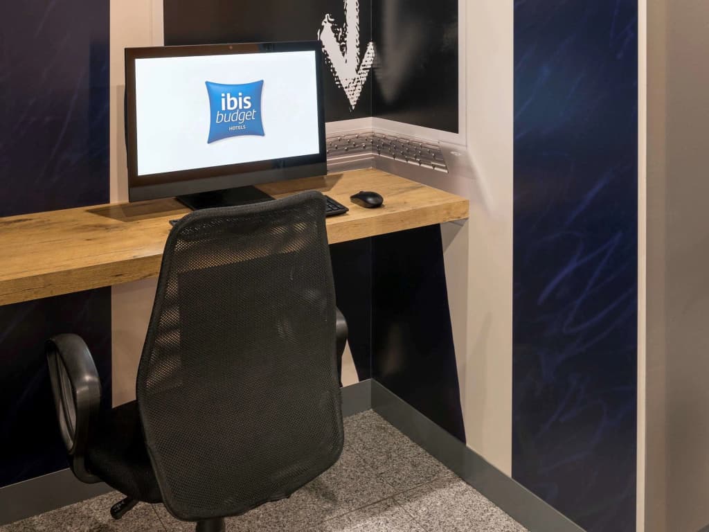ibis budget Bobigny Pantin - Photo 3