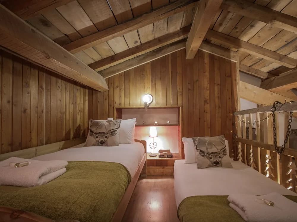 Chalet Bivouac by Chardons - Photo 2