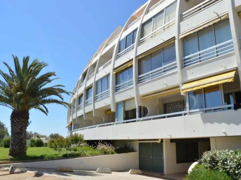 Appartement Port Camargue, 1 pièce, 4 personnes - FR-1-250-19 - Photo 1