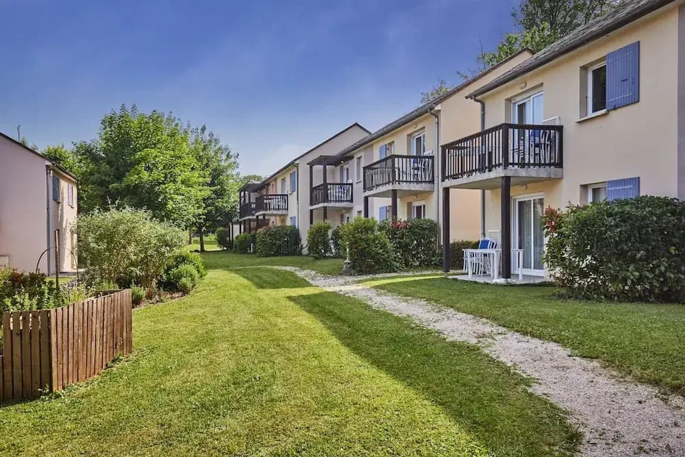 Résidence Odalys Le Hameau du Lac - Photo 1