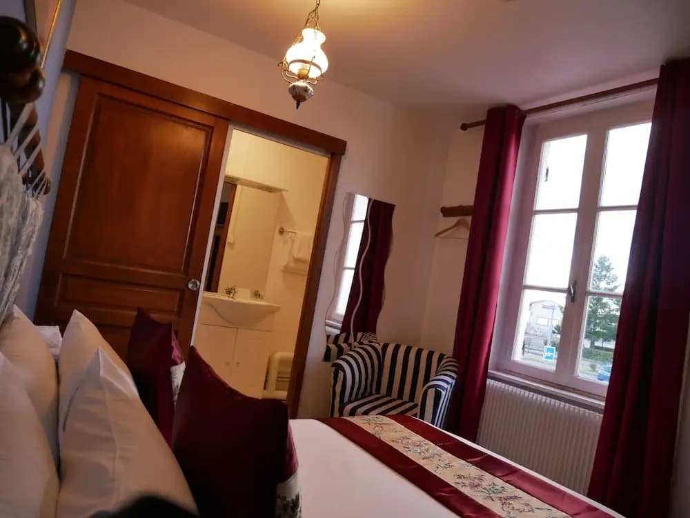 hostellerie des voyageurs - Photo 4