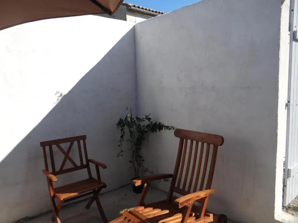 Maison Rétaise près de la Plage - Miniature 7