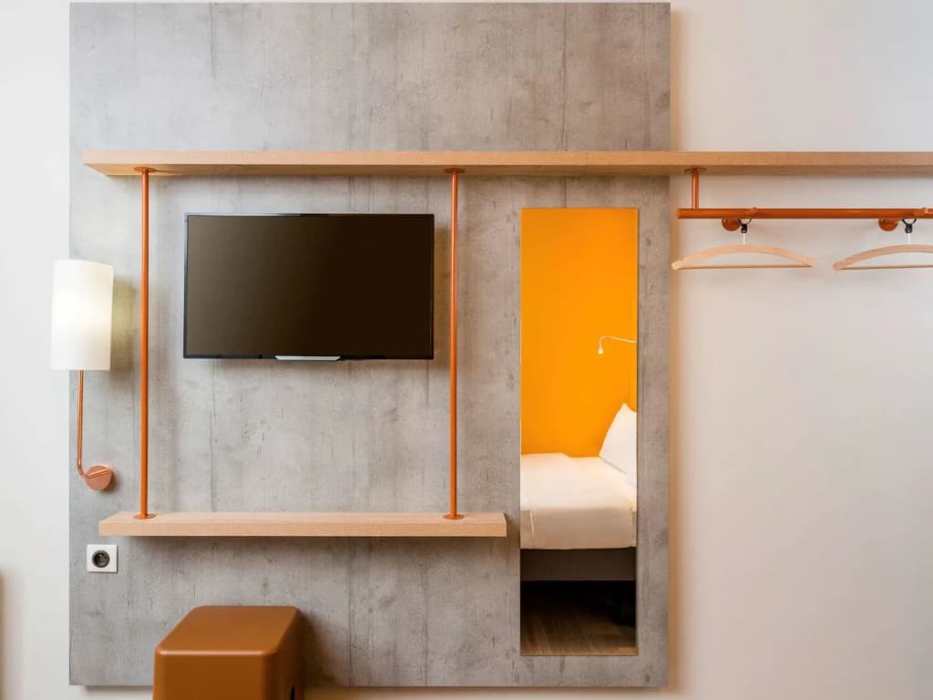 ibis Budget Cognac - Photo 2