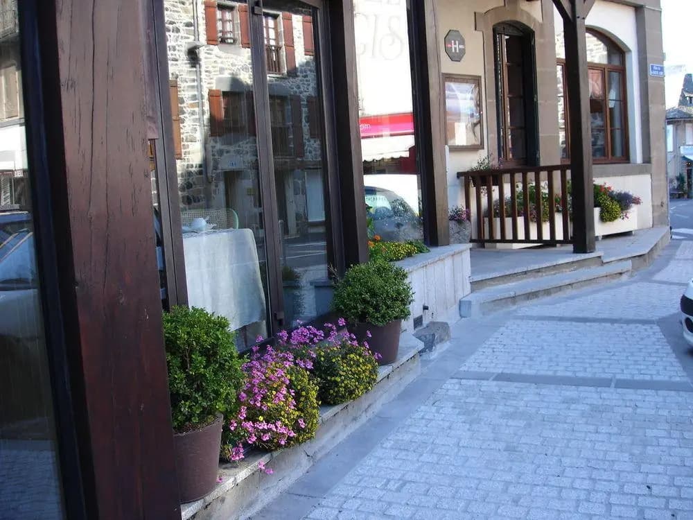 hotel Regis - Photo 1