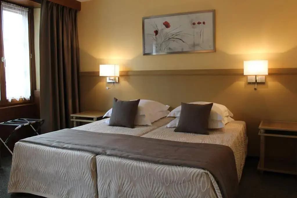 Auberge des Trois Châteaux - Photo 4