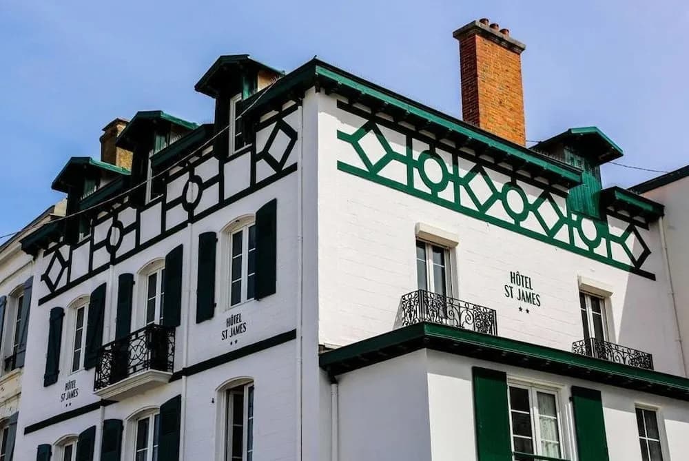 Hôtel Saint James - Photo 1