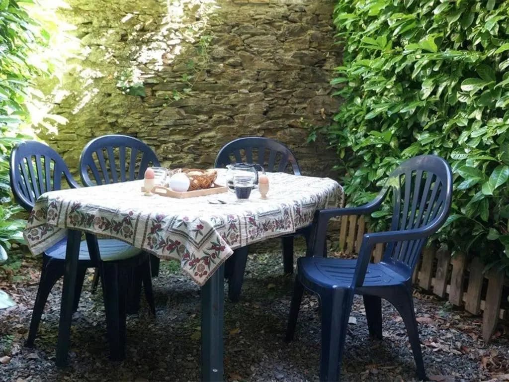 Appartement Bagnères-de-Luchon, 2 pièces, 4 personnes - FR-1-313-152 - Miniature 8
