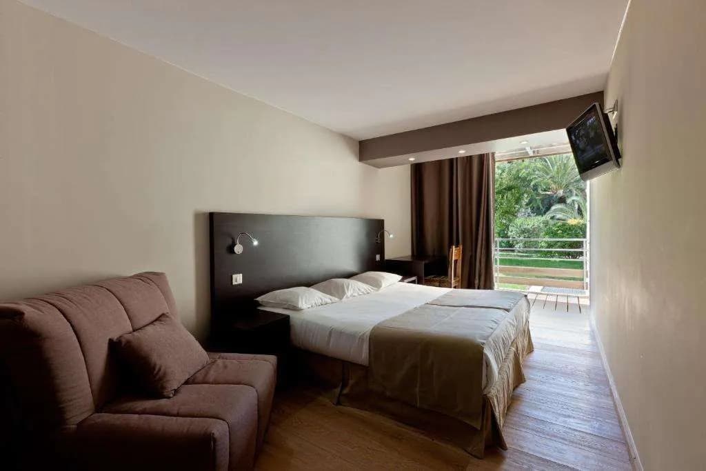 Hotel Club Marina Viva - Photo 2