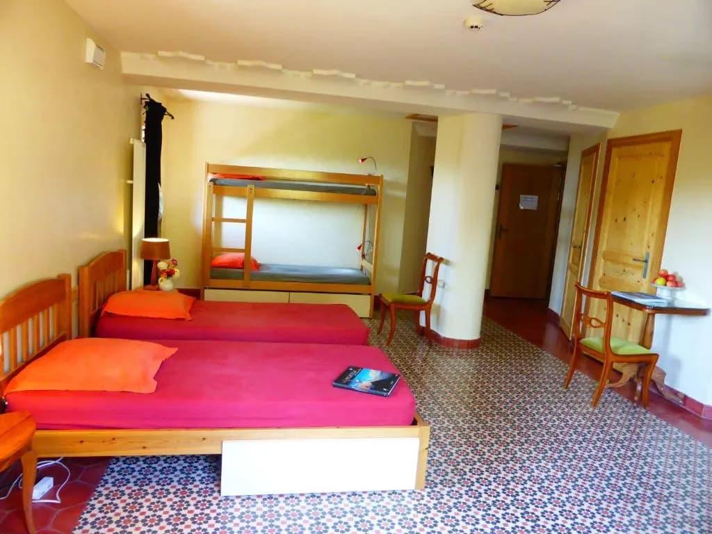Eco-hôtel et Yourtes du Mercantour - Photo 3