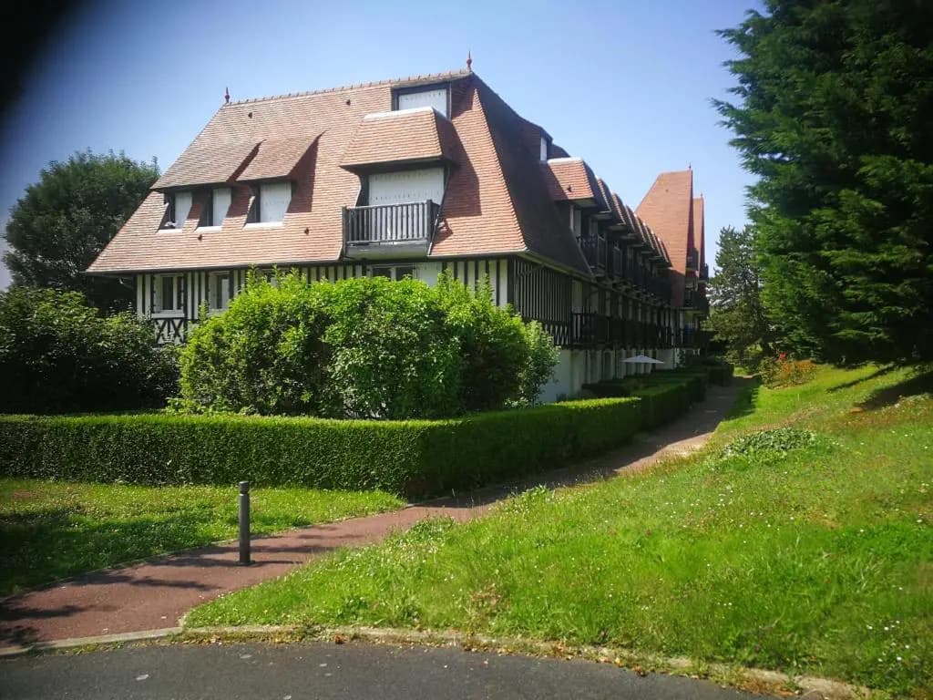 Joli studio neuf vue mer proche Deauville - Photo 3