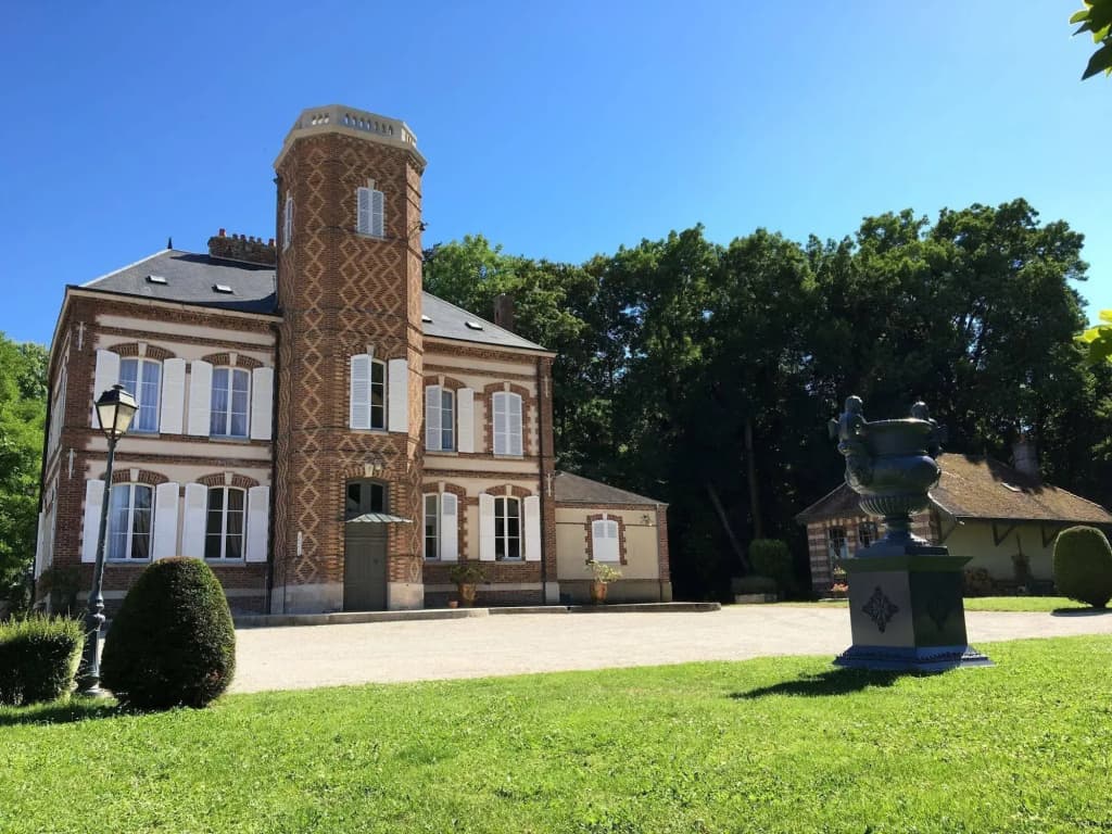 Château de Montabert - Photo 1