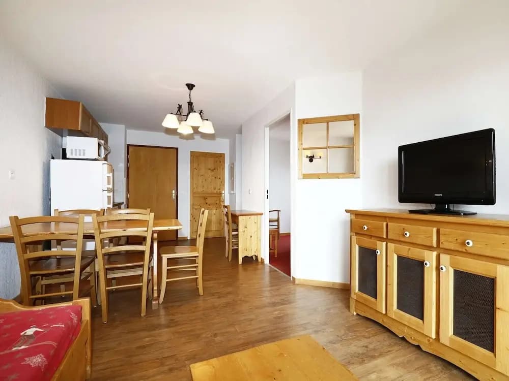 Apartment in Orcieres With Ski Slope Access - Photo 5