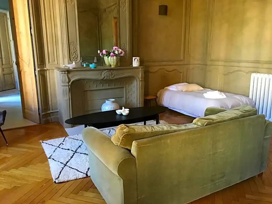 Une Nuit Au Château - Photo 4