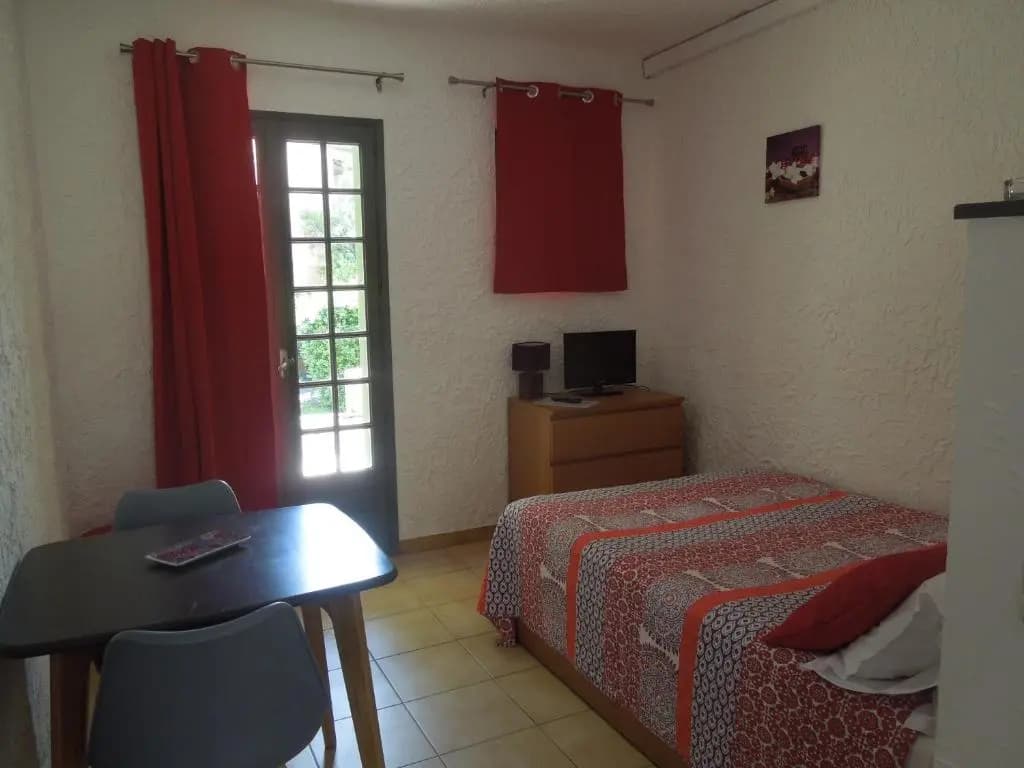 Le Clos des Arbousiers - Photo 2