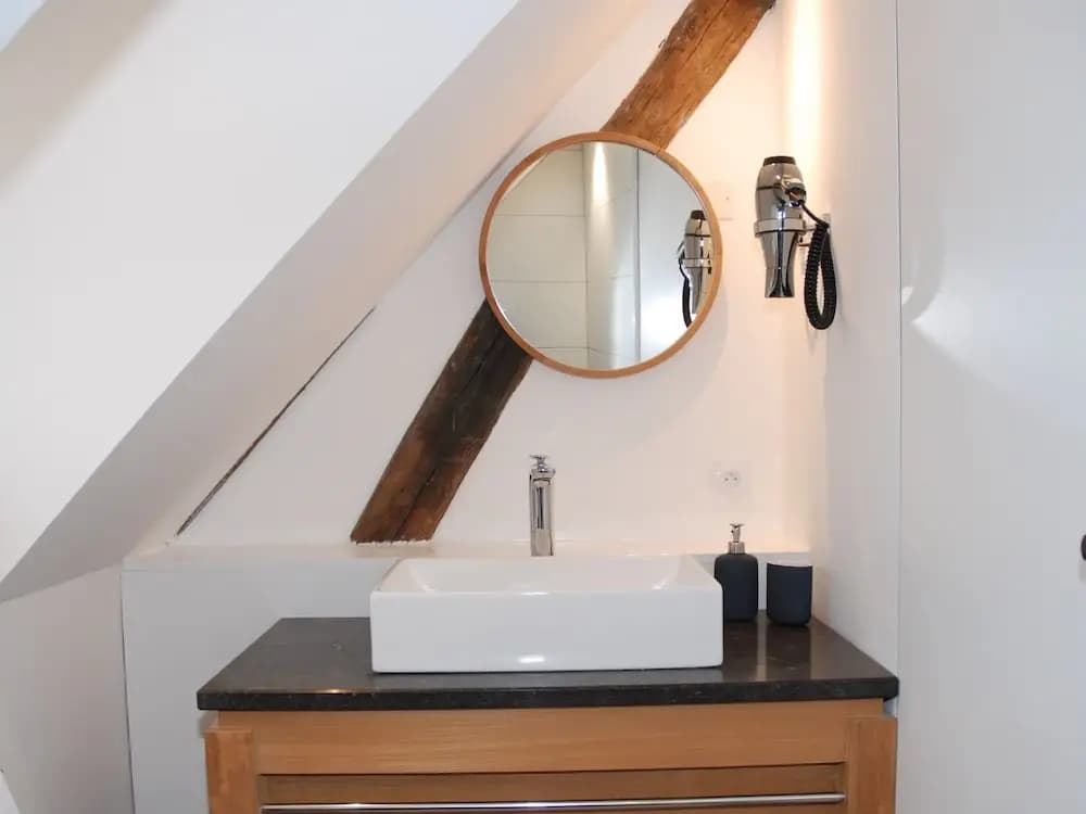 Montreuil Appart Holidays SAS - Miniature 8