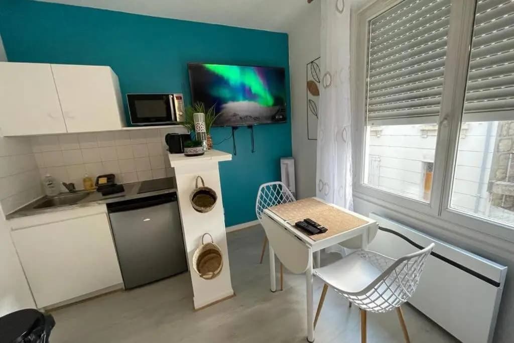 Le Sano - Centre Historique, 2mn à pied Halles de Niort, donjon, moulin du Roc, et port Boinot - Wifi, Netflix ,2mn Hyper...