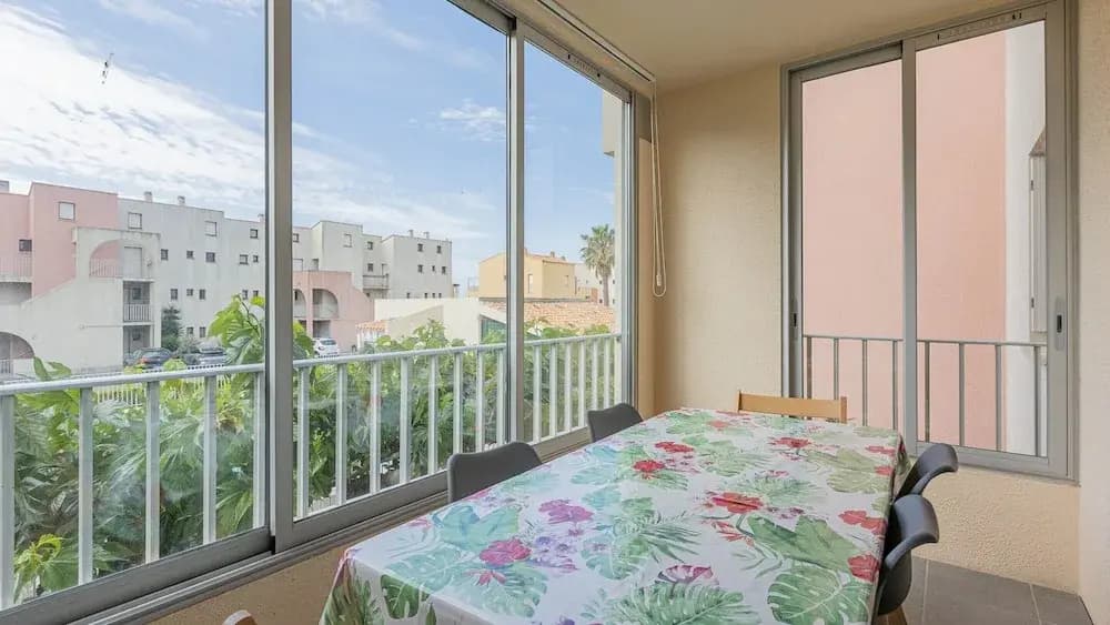 Bright & Breezy Retreat in Agde - Photo 3