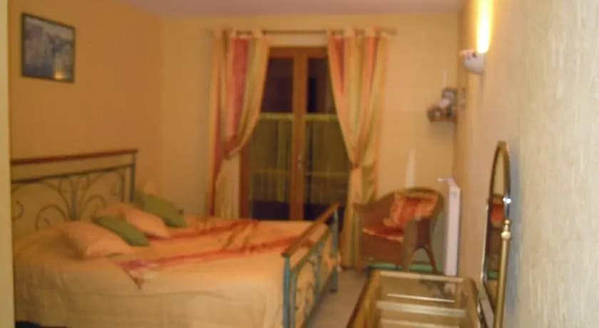 Les Sarguenotes - Photo 1