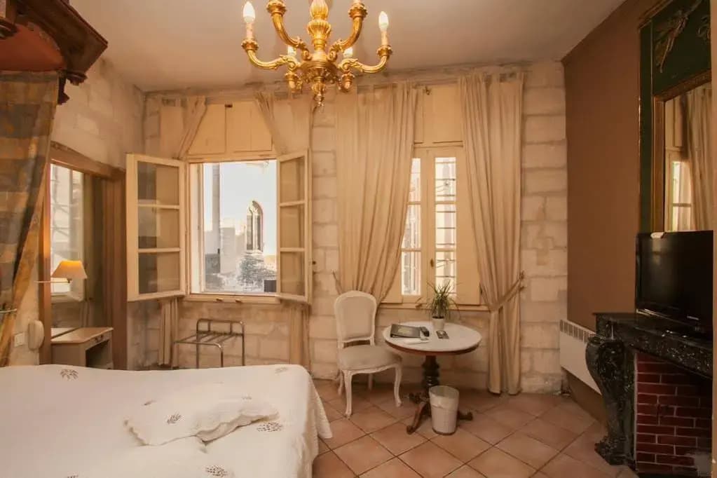 Hôtel du Palais des Papes - Miniature 6