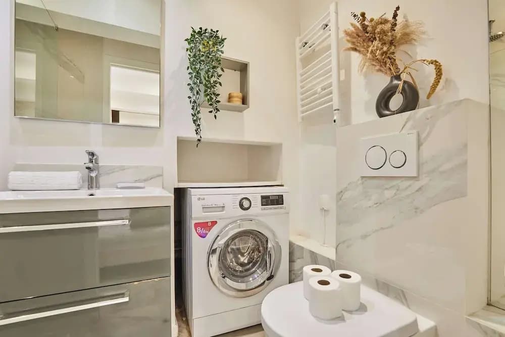Charming Apartment Center of Paris Le Marais - Miniature 7