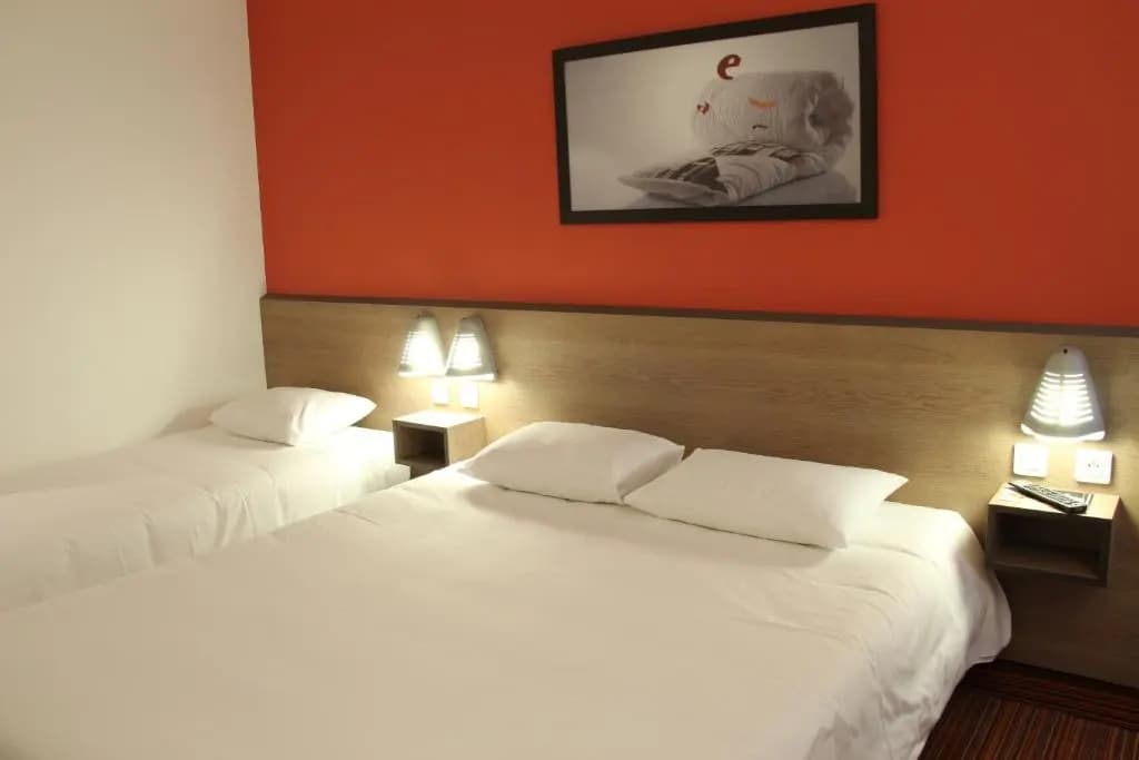 ACE Hôtel Châteauroux Déols - Photo 4