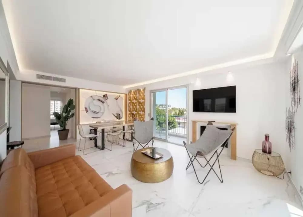 Modern Apartment - 3br- 6P - Palm Beah - Photo 4