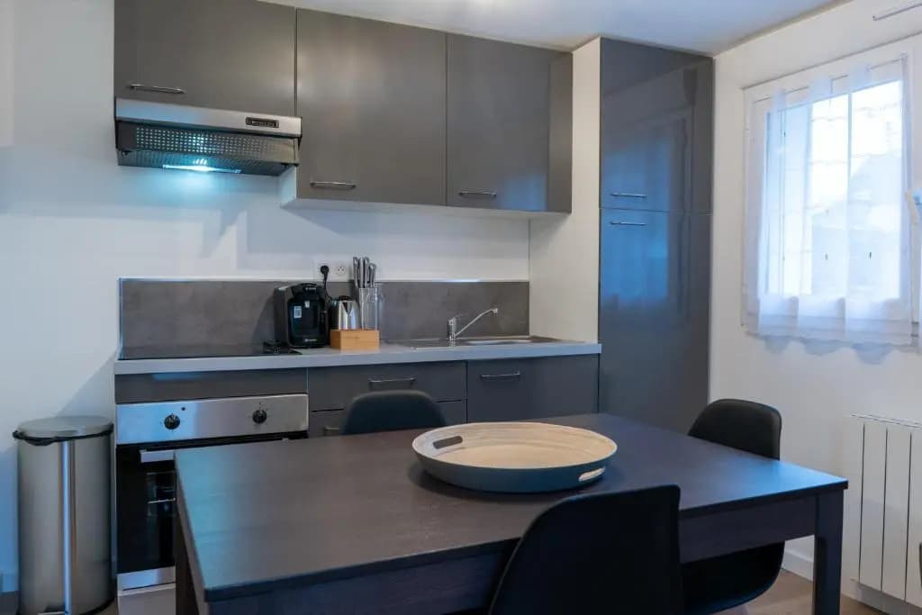 Bel appartement idéalement placé Saint-Brieuc, wifi, parking gratuit - Miniature 8