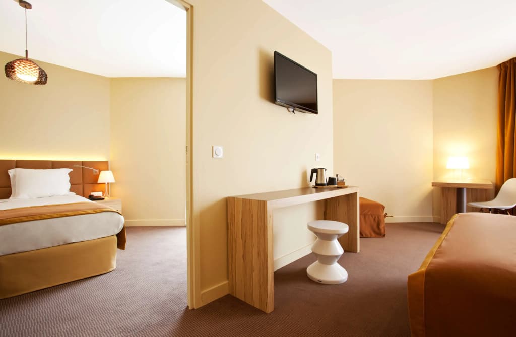 Golden Tulip Avignon Le Paradou - Photo 1