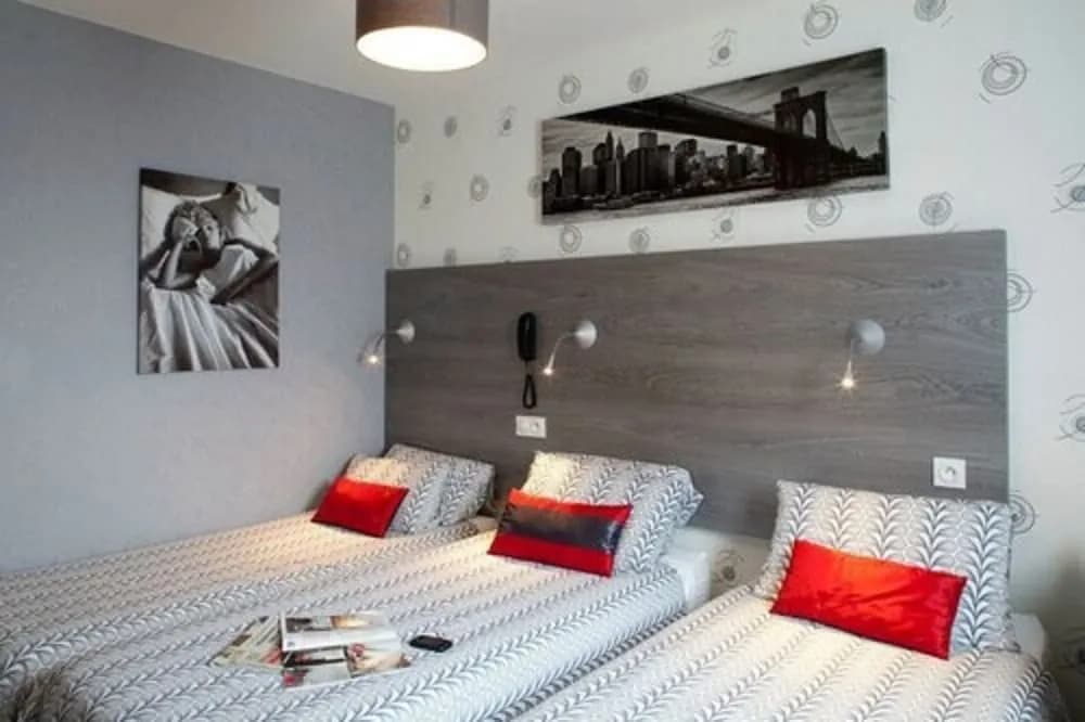 Hotel Mac Bed - Photo 4