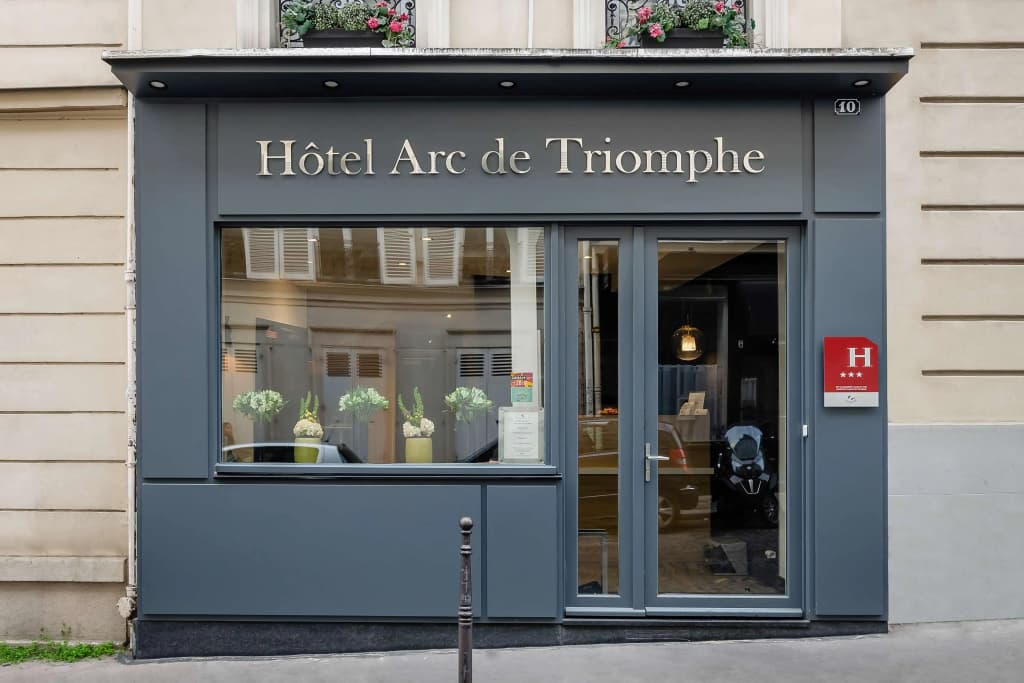 Hotel Arc de Triomphe Etoile - Photo 1