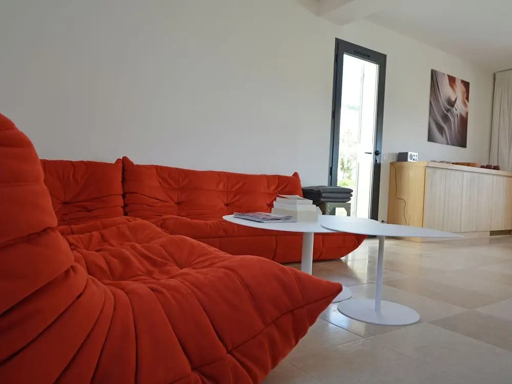 Villa in Malaucene Near Mont Ventoux - Photo 5