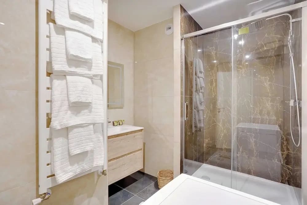 Sleek & Refined Apartment - Levallois-perret - Miniature 7