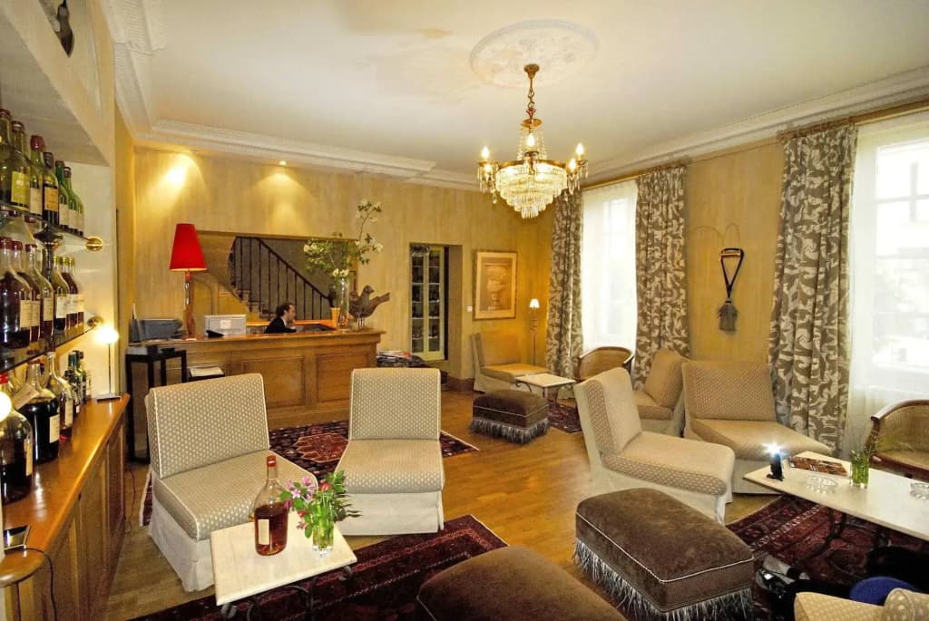 Hôtel Restaurant Claude Darroze - Photo 1