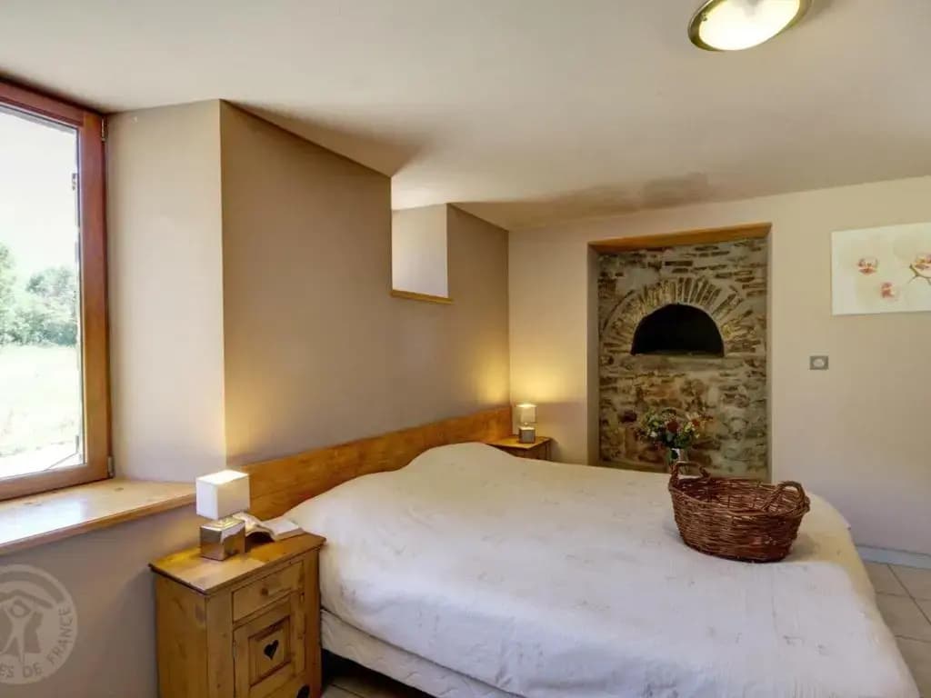 Gîte Croizet-sur-Gand, 7 pièces, 12 personnes - FR-1-496-25 - Photo 5